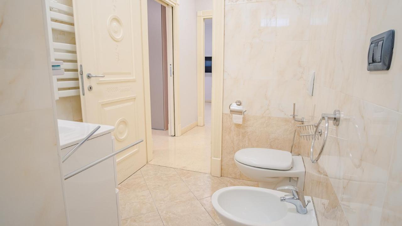 Relais Du Lac Loft - Italian Homing Desenzano del Garda Exterior foto